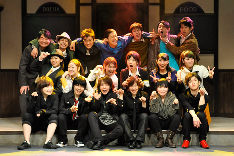 出演者集合写真